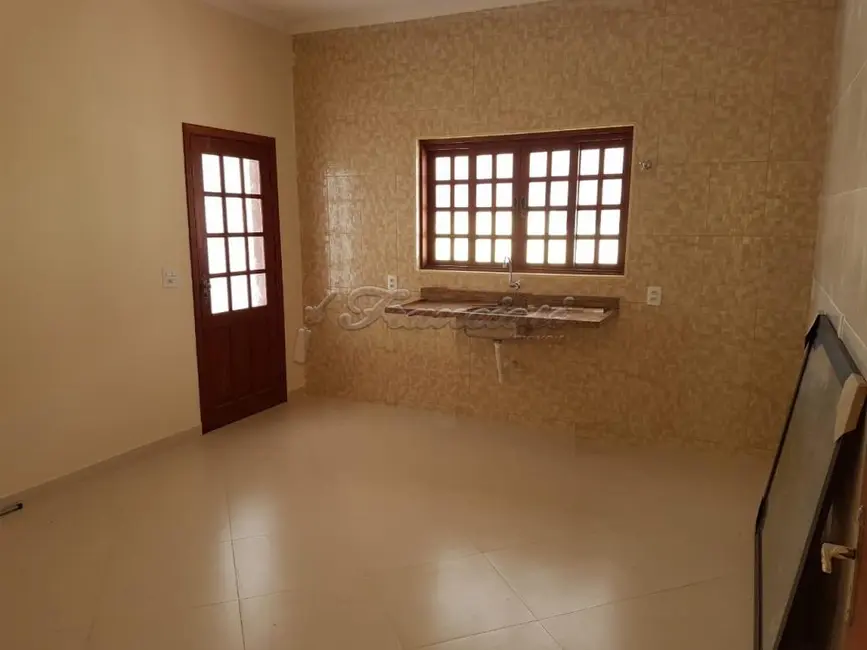 Casa com 2 quartos à venda, 192m2 em Alambari - SP - imagem 3 Foto 3 de Casa com 2 quartos à venda, 192m2 em Alambari - SP