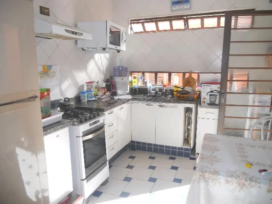 Casa com 3 quartos à venda, 120m2 em Vila Monteiro, Itapetininga - SP - imagem 7 Foto 7 de Casa com 3 quartos à venda, 120m2 em Vila Monteiro, Itapetininga - SP