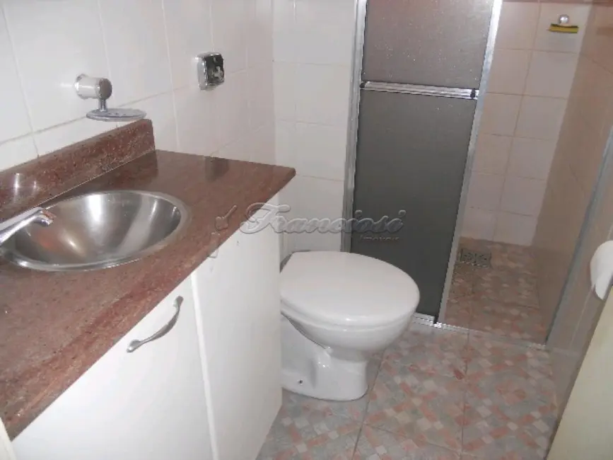 Casa com 3 quartos à venda, 120m2 em Vila Monteiro, Itapetininga - SP - imagem 3 Foto 3 de Casa com 3 quartos à venda, 120m2 em Vila Monteiro, Itapetininga - SP