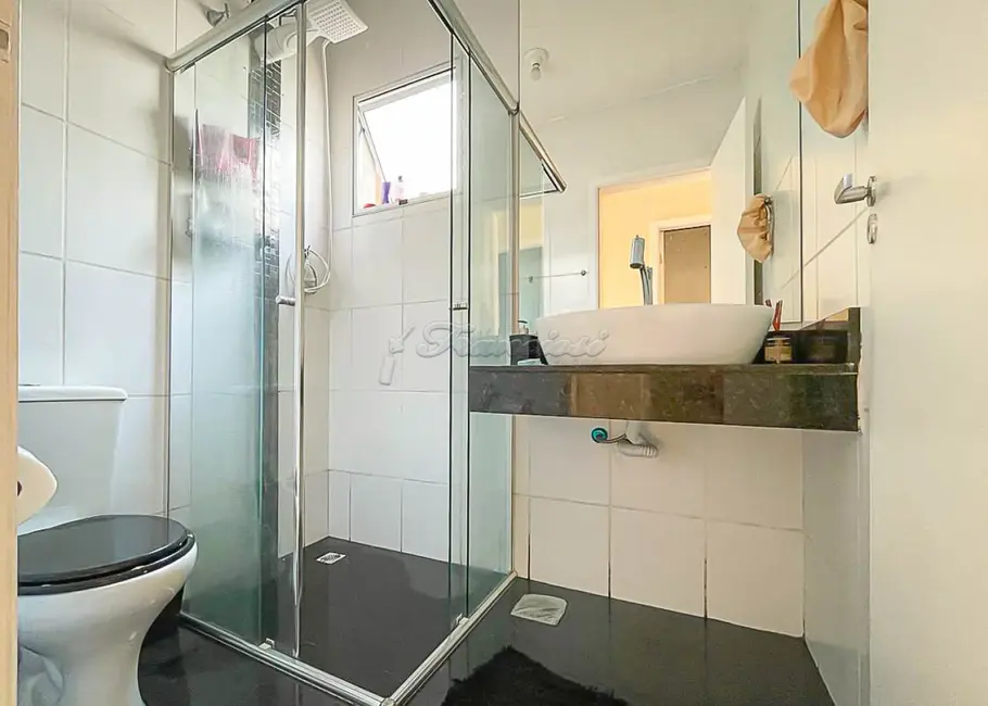 Foto 5 de Casa de Condomínio com 2 quartos à venda, 80m2 em Vila Prado, Itapetininga - SP