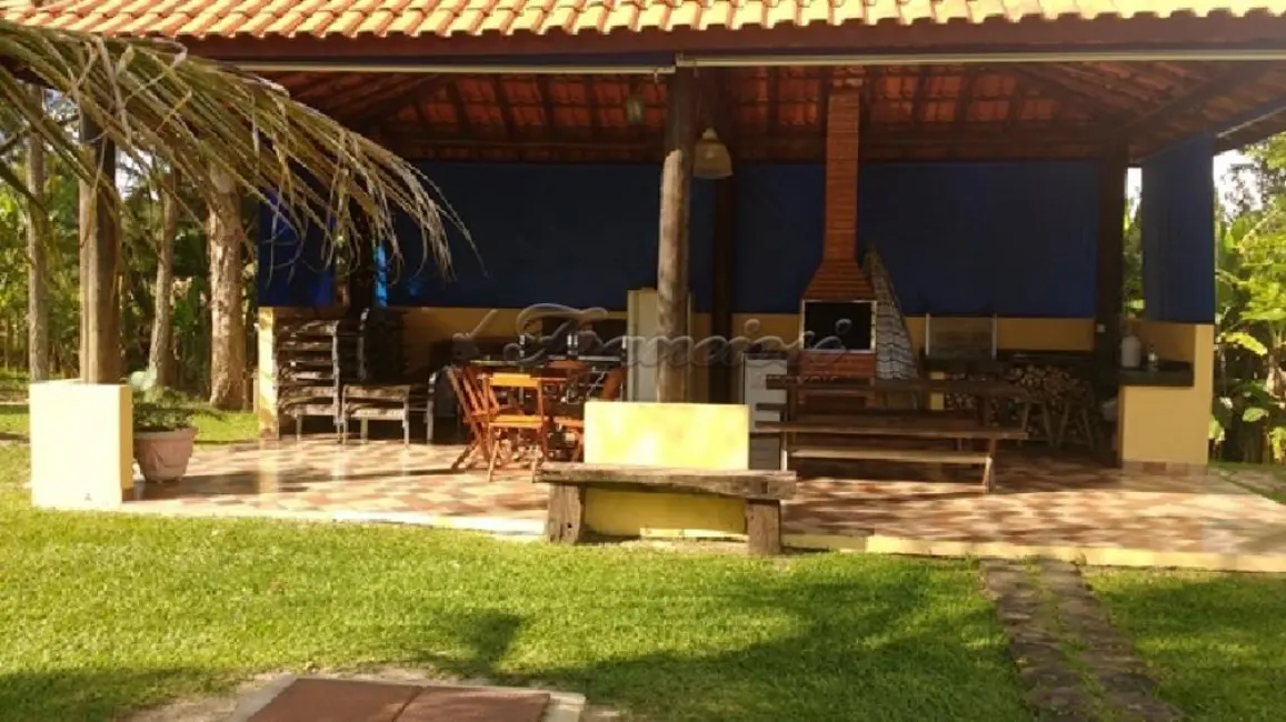 Loja com 12 quartos à venda, 800m2 em Centro, Sarapui - SP - imagem 7 Foto 7 de Loja com 12 quartos à venda, 800m2 em Centro, Sarapui - SP