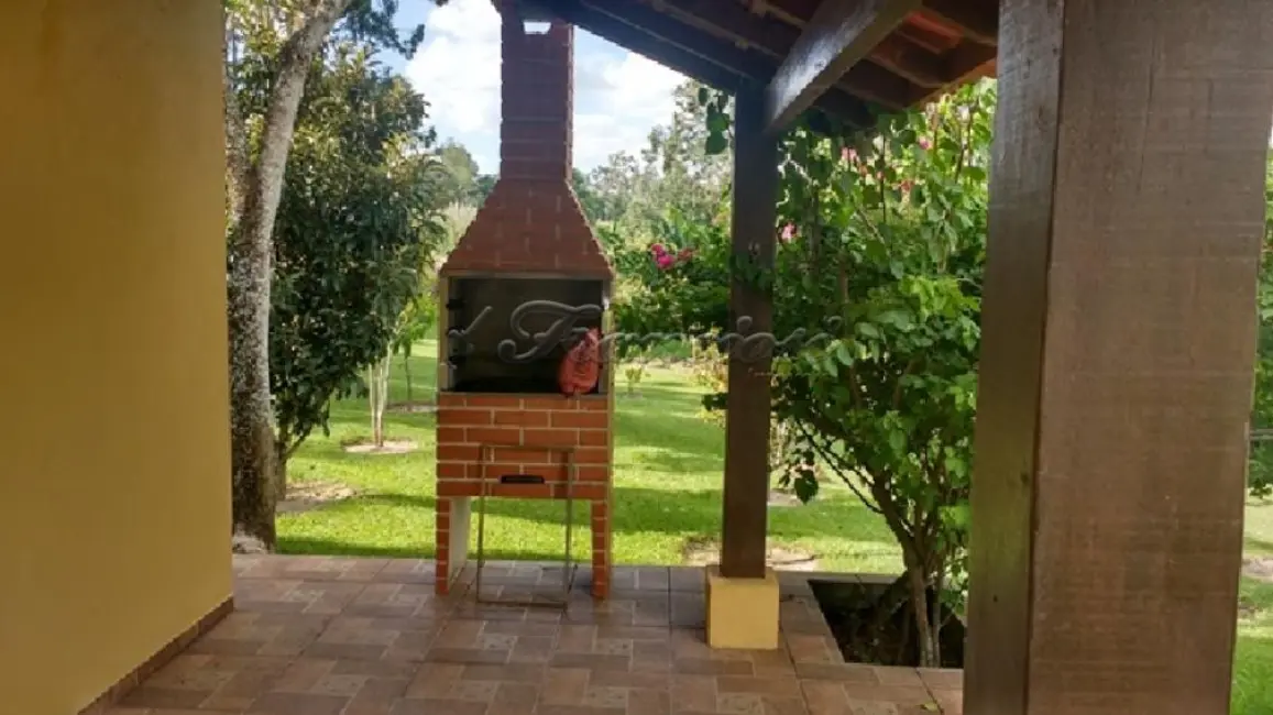 Loja com 12 quartos à venda, 800m2 em Centro, Sarapui - SP - imagem 5 Foto 5 de Loja com 12 quartos à venda, 800m2 em Centro, Sarapui - SP