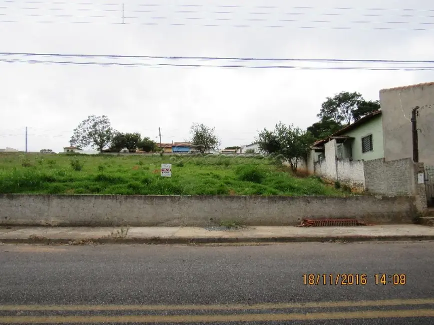 Foto 1 de Fazenda / Haras à venda, 225m2 em Vila Barth, Itapetininga - SP