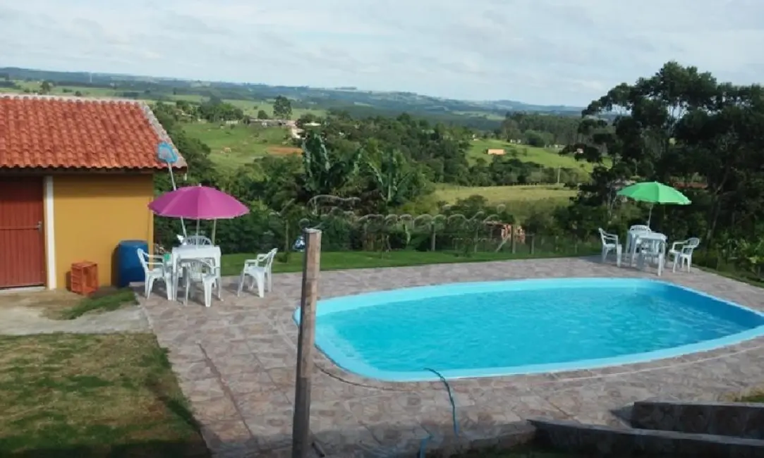 Fazenda / Haras com 2 quartos à venda, 100m2 em Alambari - SP - imagem 4 Foto 4 de Fazenda / Haras com 2 quartos à venda, 100m2 em Alambari - SP