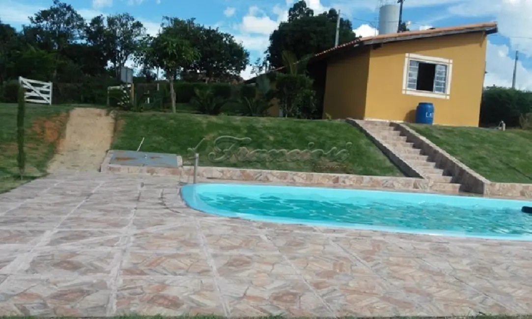 Fazenda / Haras com 2 quartos à venda, 100m2 em Alambari - SP - imagem 5 Foto 5 de Fazenda / Haras com 2 quartos à venda, 100m2 em Alambari - SP