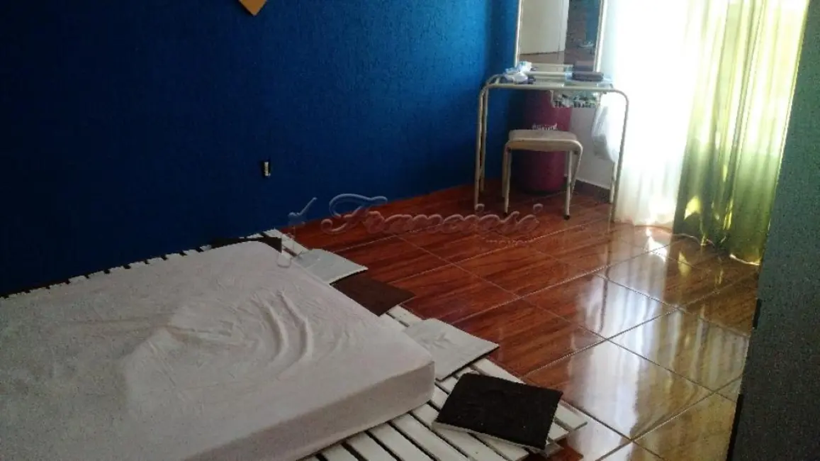 Casa com 4 quartos à venda, 183m2 em Vila Nova Itapetininga, Itapetininga - SP - imagem 9 Foto 9 de Casa com 4 quartos à venda, 183m2 em Vila Nova Itapetininga, Itapetininga - SP