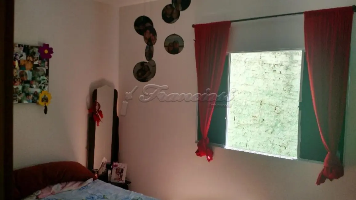 Casa com 4 quartos à venda, 183m2 em Vila Nova Itapetininga, Itapetininga - SP - imagem 2 Foto 2 de Casa com 4 quartos à venda, 183m2 em Vila Nova Itapetininga, Itapetininga - SP