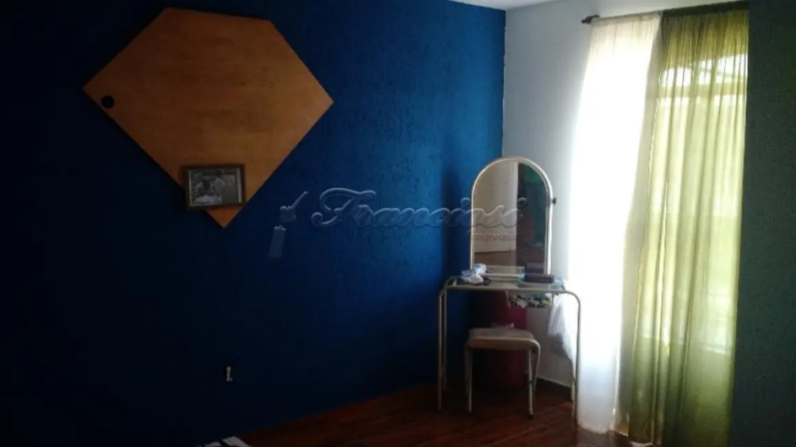 Casa com 4 quartos à venda, 183m2 em Vila Nova Itapetininga, Itapetininga - SP - imagem 8 Foto 8 de Casa com 4 quartos à venda, 183m2 em Vila Nova Itapetininga, Itapetininga - SP