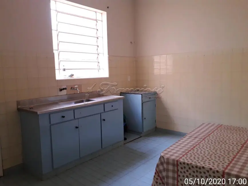 Casa com 3 quartos à venda, 333m2 em Centro, Itapetininga - SP - imagem 3 Foto 3 de Casa com 3 quartos à venda, 333m2 em Centro, Itapetininga - SP