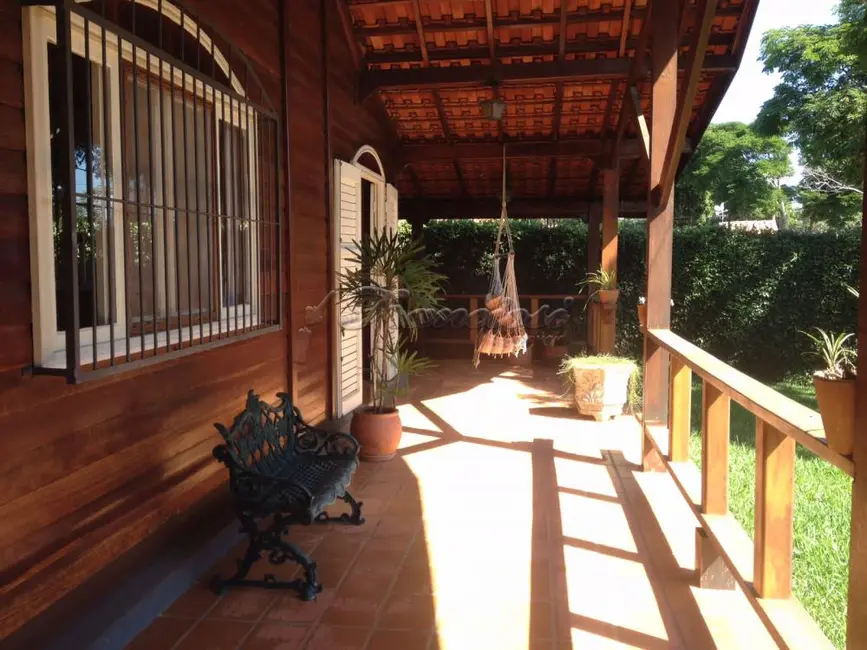 Casa com 4 quartos à venda, 242m2 em Itapetininga - SP - imagem 6 Foto 6 de Casa com 4 quartos à venda, 242m2 em Itapetininga - SP