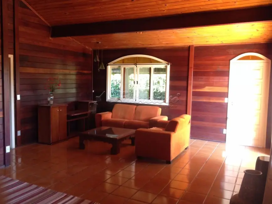 Casa com 4 quartos à venda, 242m2 em Itapetininga - SP - imagem 7 Foto 7 de Casa com 4 quartos à venda, 242m2 em Itapetininga - SP