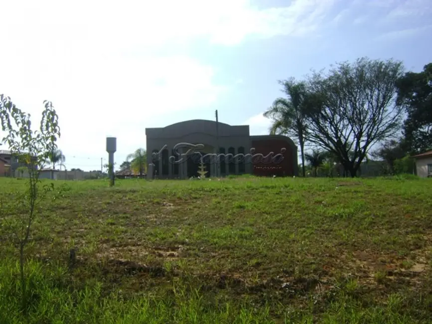 Prédio Inteiro à venda, 490m2 em Alambari - SP - imagem 4 Foto 4 de Prédio Inteiro à venda, 490m2 em Alambari - SP