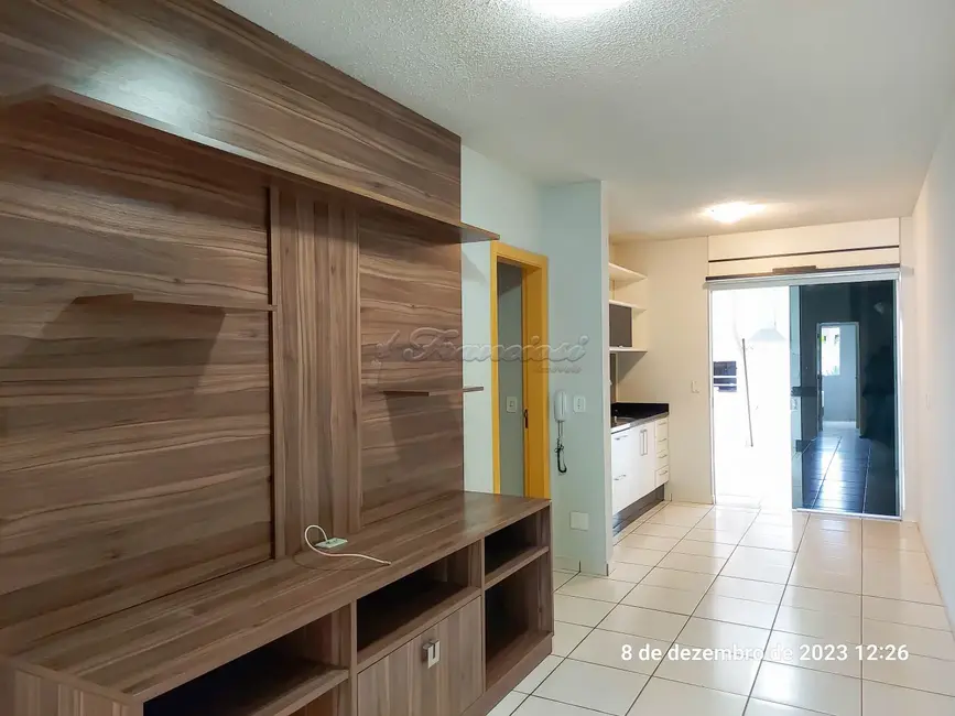 Foto 1 de Casa de Condomínio com 2 quartos à venda, 59m2 em Vila Progresso, Itapetininga - SP