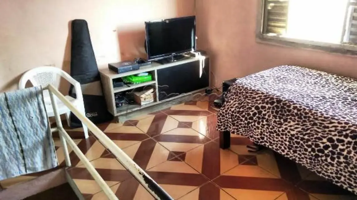 Casa com 3 quartos à venda, 150m2 em Vila Nova Itapetininga, Itapetininga - SP - imagem 4 Foto 4 de Casa com 3 quartos à venda, 150m2 em Vila Nova Itapetininga, Itapetininga - SP