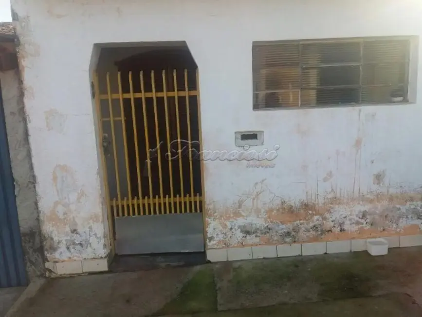 Casa com 2 quartos à venda, 135m2 em Vila Arruda, Itapetininga - SP - imagem 7 Foto 7 de Casa com 2 quartos à venda, 135m2 em Vila Arruda, Itapetininga - SP