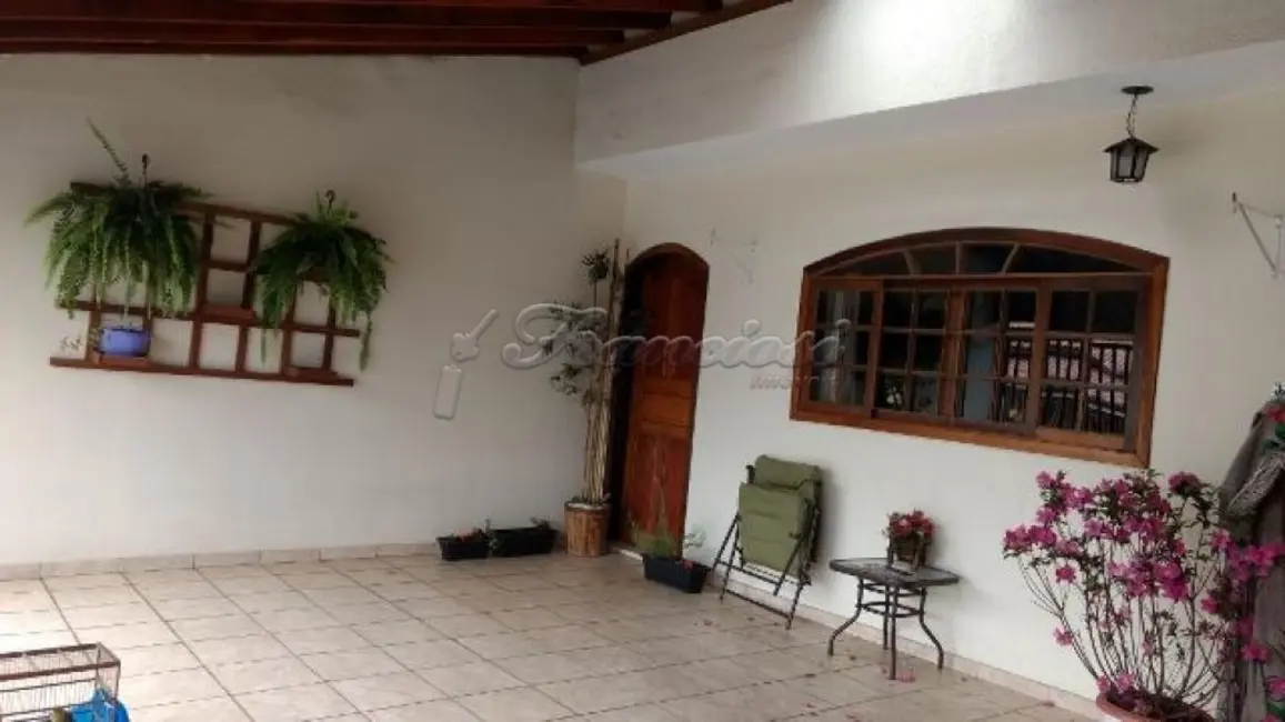 Casa com 3 quartos à venda, 100m2 em Central Parque Sorocaba, Sorocaba - SP - imagem 2 Foto 2 de Casa com 3 quartos à venda, 100m2 em Central Parque Sorocaba, Sorocaba - SP
