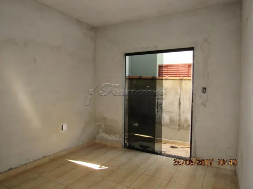 Casa com 3 quartos à venda, 96m2 em Itapetininga - SP - imagem 6 Foto 6 de Casa com 3 quartos à venda, 96m2 em Itapetininga - SP