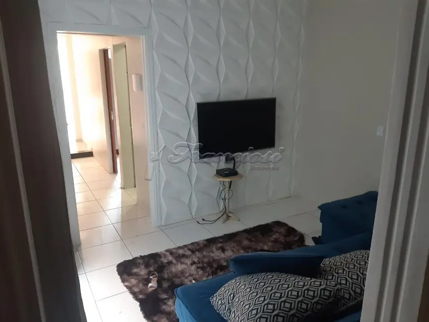 Casa com 3 quartos à venda, 175m2 em Morada do Sol, Itapetininga - SP - imagem 2 Foto 2 de Casa com 3 quartos à venda, 175m2 em Morada do Sol, Itapetininga - SP