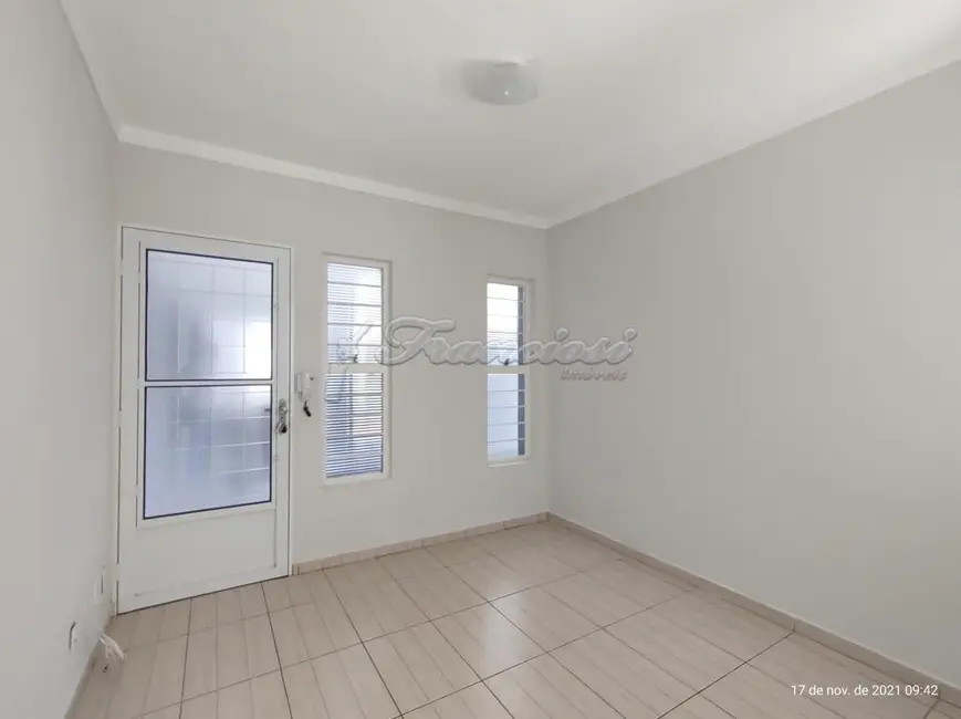 Foto 1 de Casa com 2 quartos à venda, 150m2 em Centro, Itapetininga - SP