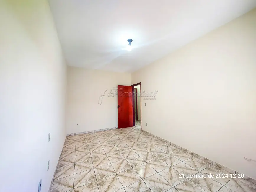 Casa com 2 quartos à venda, 227m2 em Vila José Salem, Itapetininga - SP - imagem 5 Foto 5 de Casa com 2 quartos à venda, 227m2 em Vila José Salem, Itapetininga - SP