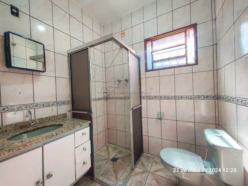 Casa com 2 quartos à venda, 227m2 em Vila José Salem, Itapetininga - SP - imagem 6 Foto 6 de Casa com 2 quartos à venda, 227m2 em Vila José Salem, Itapetininga - SP
