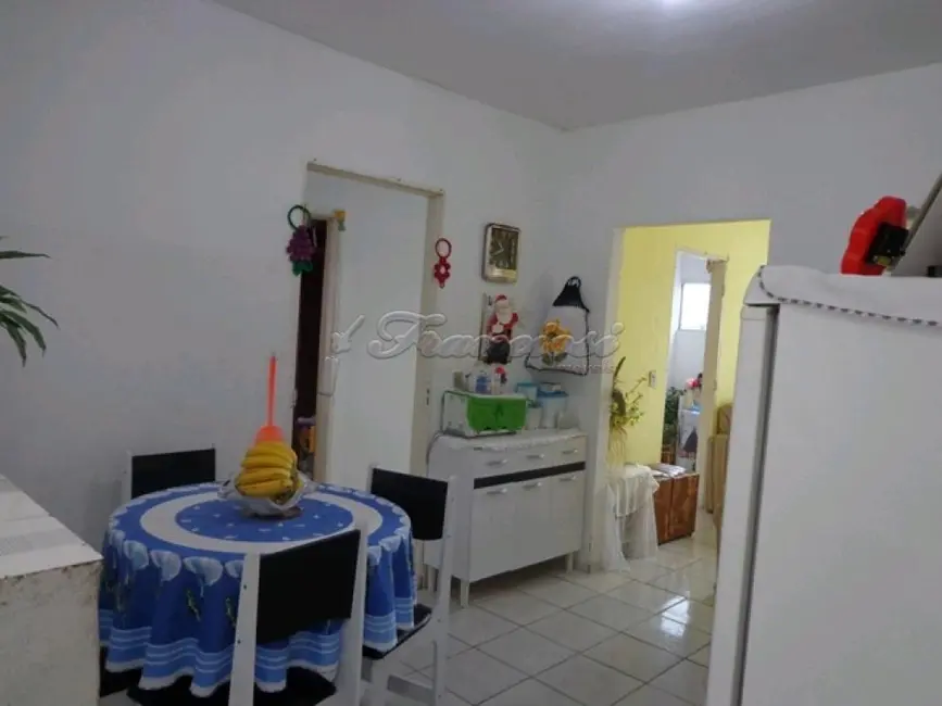 Casa com 3 quartos à venda, 100m2 em Vila Belo Horizonte, Itapetininga - SP - imagem 4 Foto 4 de Casa com 3 quartos à venda, 100m2 em Vila Belo Horizonte, Itapetininga - SP