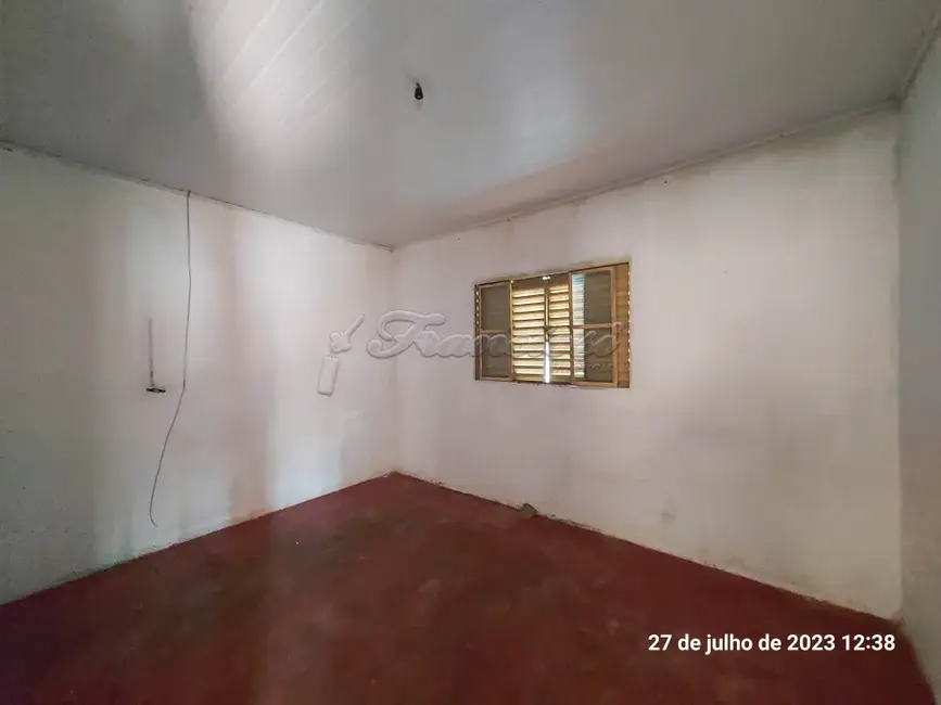 Casa com 2 quartos à venda, 330m2 em Vila Sonia, Itapetininga - SP - imagem 5 Foto 5 de Casa com 2 quartos à venda, 330m2 em Vila Sonia, Itapetininga - SP