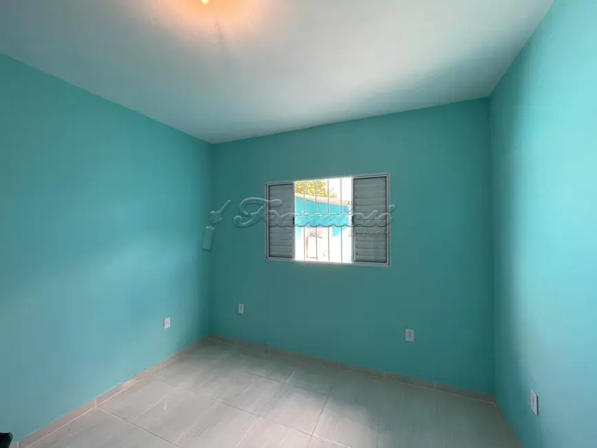 Casa com 2 quartos à venda, 150m2 em Vila Célia, Itapetininga - SP - imagem 5 Foto 5 de Casa com 2 quartos à venda, 150m2 em Vila Célia, Itapetininga - SP