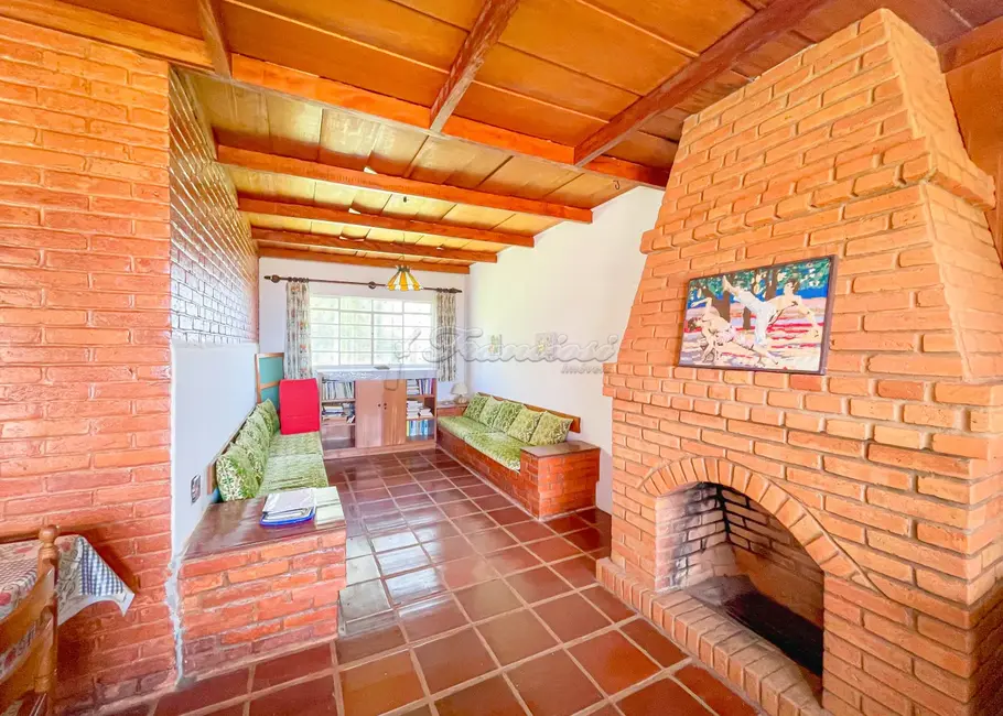 Fazenda / Haras com 2 quartos à venda, 2500m2 em Portal da Figueira, Itapetininga - SP - imagem 6 Foto 6 de Fazenda / Haras com 2 quartos à venda, 2500m2 em Portal da Figueira, Itapetininga - SP