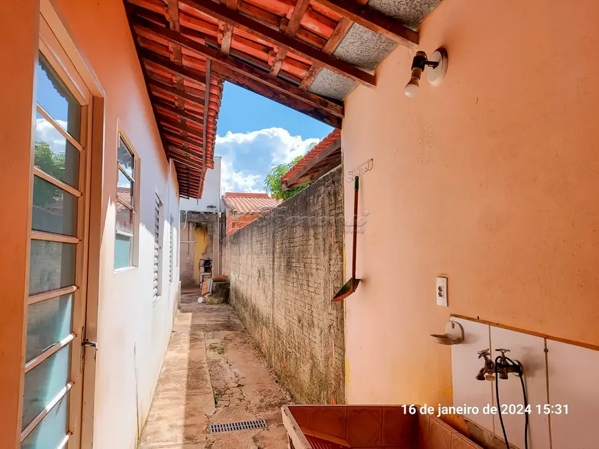 Foto 2 de Casa com 3 quartos à venda, 200m2 em Itapetininga - SP