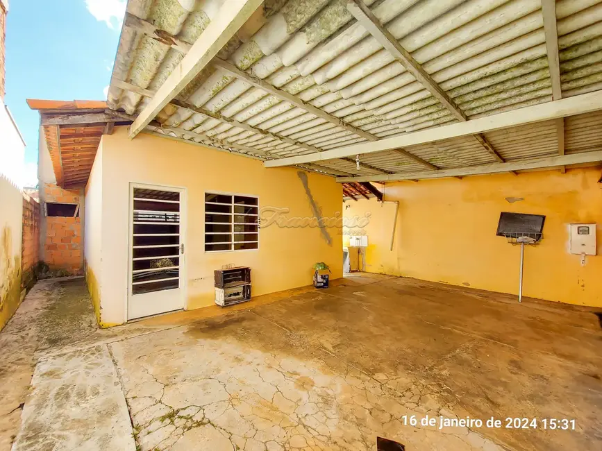 Foto 1 de Casa com 3 quartos à venda, 200m2 em Itapetininga - SP