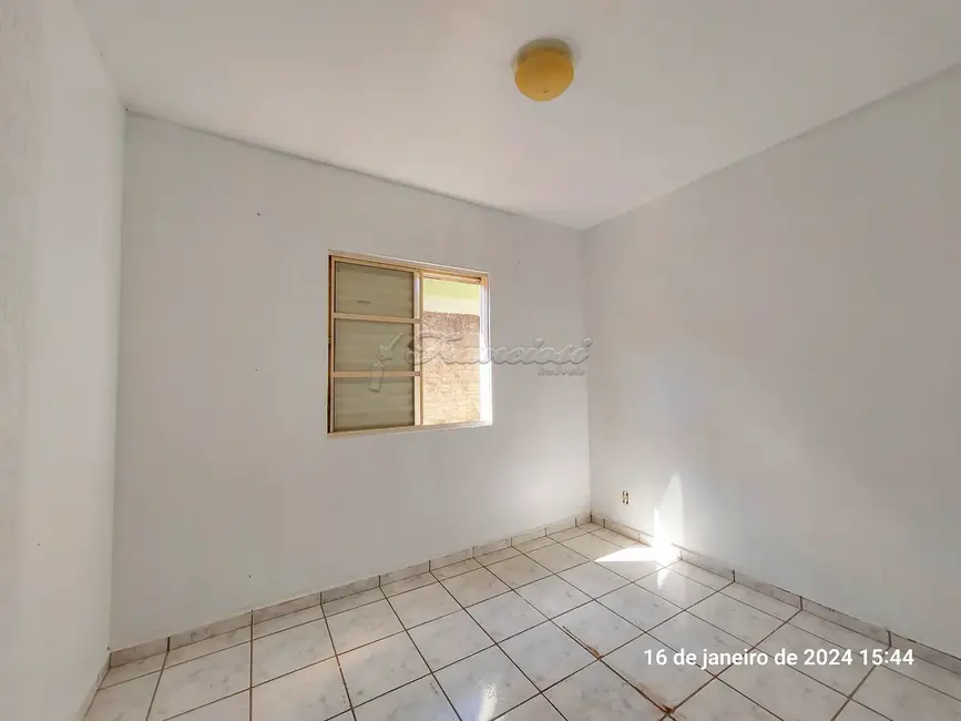 Casa com 3 quartos à venda, 200m2 em Itapetininga - SP - imagem 9 Foto 9 de Casa com 3 quartos à venda, 200m2 em Itapetininga - SP