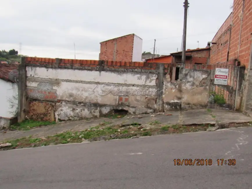 Foto 1 de Fazenda / Haras à venda, 250m2 em Itapetininga - SP