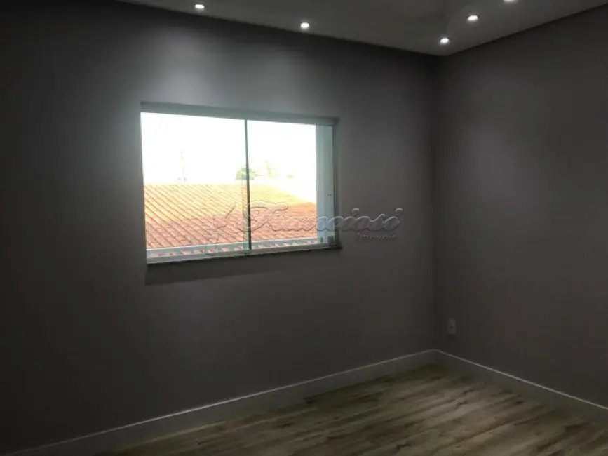 Casa com 3 quartos à venda, 244m2 em Jardim Santa Inêz, Itapetininga - SP - imagem 9 Foto 9 de Casa com 3 quartos à venda, 244m2 em Jardim Santa Inêz, Itapetininga - SP