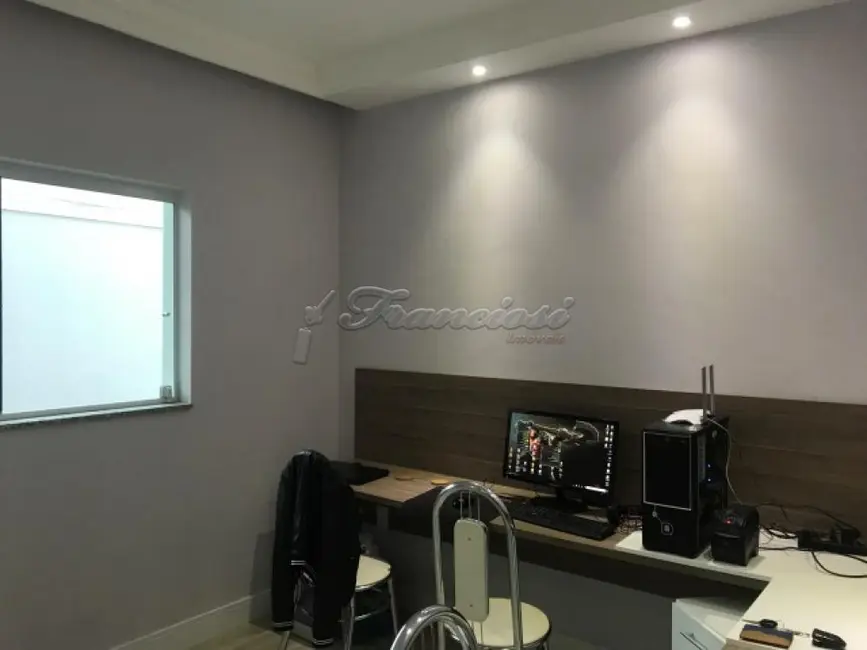 Casa com 3 quartos à venda, 244m2 em Jardim Santa Inêz, Itapetininga - SP - imagem 8 Foto 8 de Casa com 3 quartos à venda, 244m2 em Jardim Santa Inêz, Itapetininga - SP