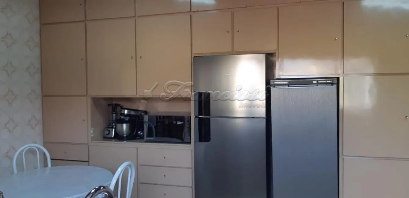 Casa com 4 quartos à venda, 546m2 em Centro, Itapetininga - SP - imagem 5 Foto 5 de Casa com 4 quartos à venda, 546m2 em Centro, Itapetininga - SP
