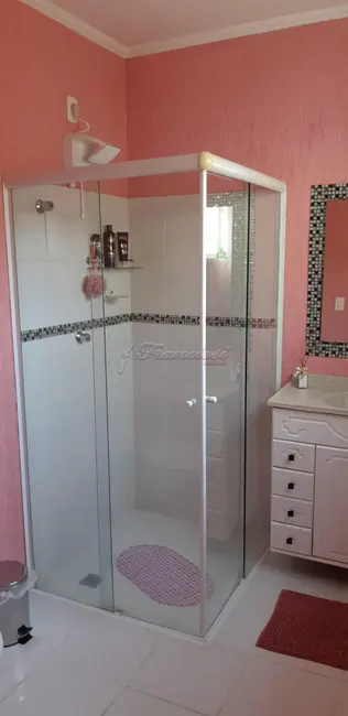 Casa com 4 quartos à venda, 546m2 em Centro, Itapetininga - SP - imagem 9 Foto 9 de Casa com 4 quartos à venda, 546m2 em Centro, Itapetininga - SP