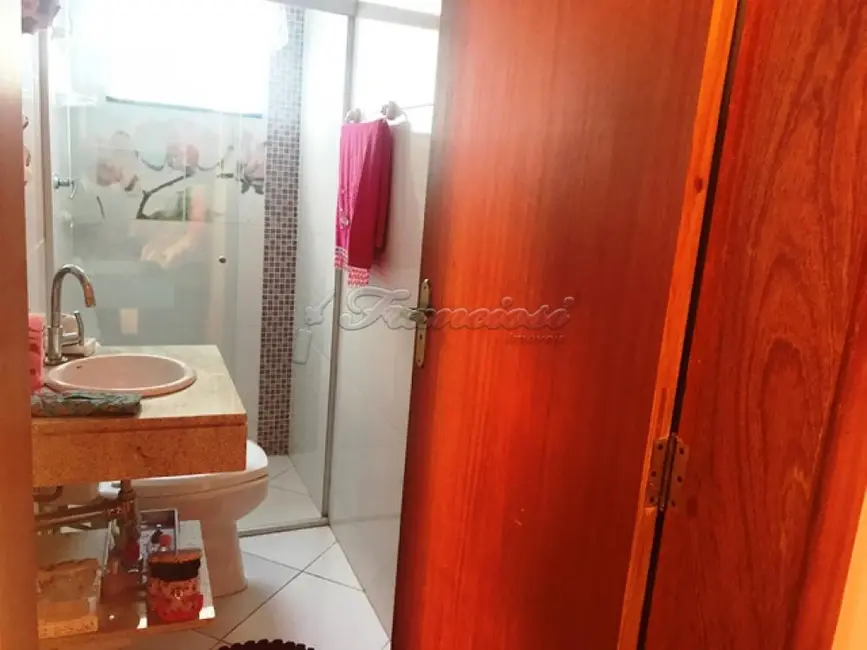 Casa com 3 quartos à venda, 270m2 em Vila Vendramini, Itapetininga - SP - imagem 7 Foto 7 de Casa com 3 quartos à venda, 270m2 em Vila Vendramini, Itapetininga - SP
