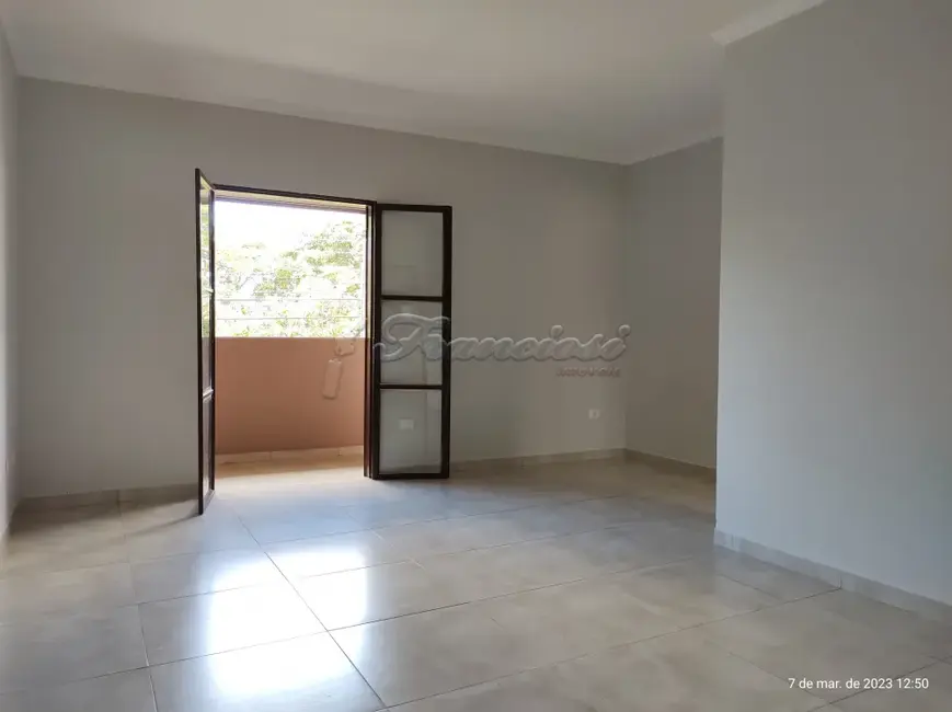 Foto 8 de Casa com 2 quartos à venda, 126m2 em Vila José Salem, Itapetininga - SP