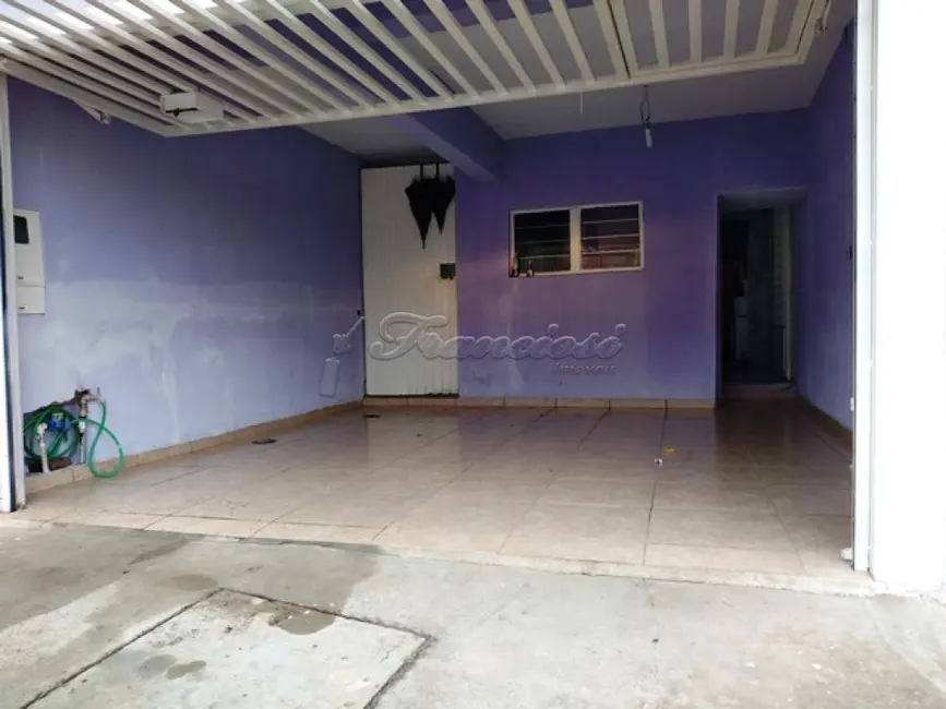 Foto 2 de Casa com 4 quartos à venda, 268m2 em Itapetininga - SP