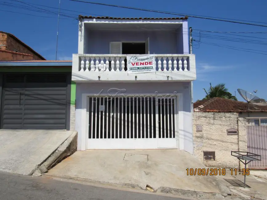 Foto 1 de Casa com 4 quartos à venda, 268m2 em Itapetininga - SP