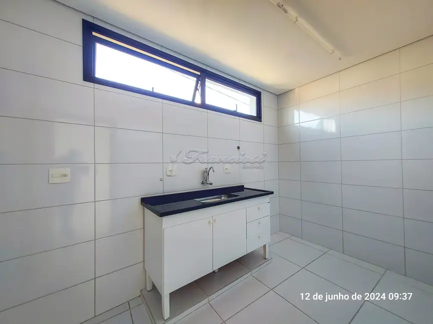 Prédio Inteiro para alugar, 206m2 em Centro, Itapetininga - SP - imagem 9 Foto 9 de Prédio Inteiro para alugar, 206m2 em Centro, Itapetininga - SP