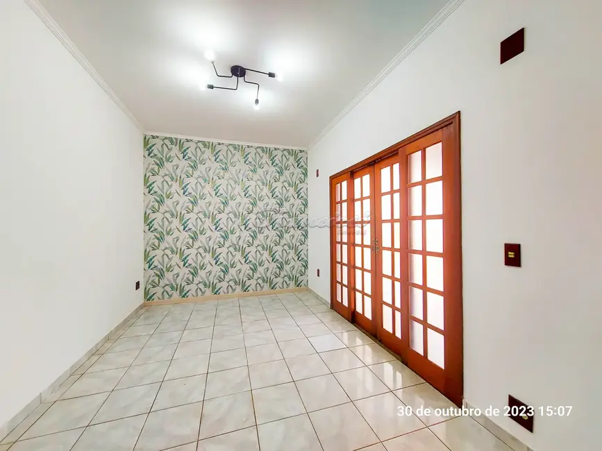 Casa com 3 quartos à venda, 300m2 em Itapetininga - SP - imagem 5 Foto 5 de Casa com 3 quartos à venda, 300m2 em Itapetininga - SP