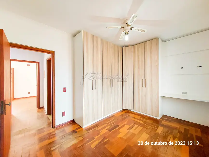Casa com 3 quartos à venda, 300m2 em Itapetininga - SP - imagem 9 Foto 9 de Casa com 3 quartos à venda, 300m2 em Itapetininga - SP