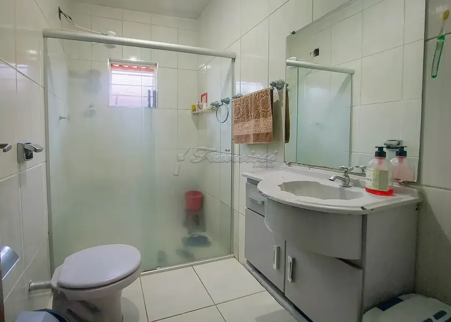 Casa com 2 quartos à venda, 98m2 em Itapetininga - SP - imagem 8 Foto 8 de Casa com 2 quartos à venda, 98m2 em Itapetininga - SP