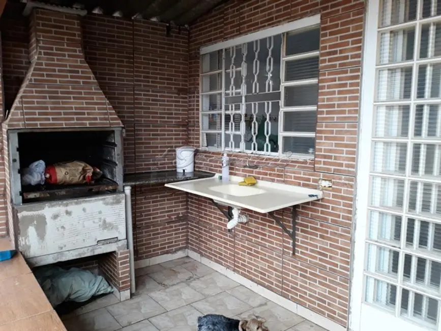Casa com 3 quartos à venda, 300m2 em Itapetininga - SP - imagem 8 Foto 8 de Casa com 3 quartos à venda, 300m2 em Itapetininga - SP