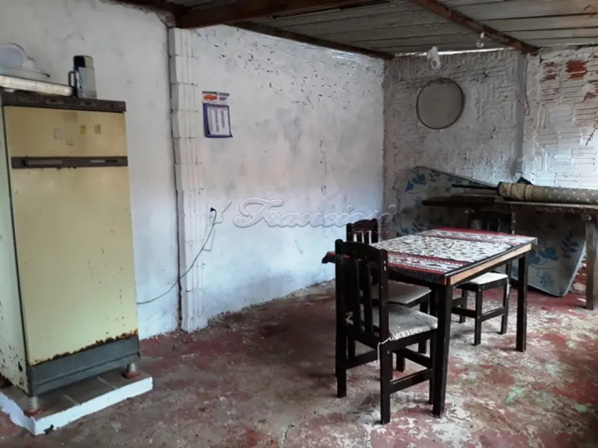 Casa com 3 quartos à venda, 300m2 em Itapetininga - SP - imagem 7 Foto 7 de Casa com 3 quartos à venda, 300m2 em Itapetininga - SP