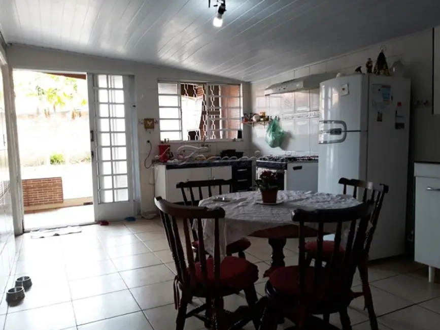 Casa com 3 quartos à venda, 300m2 em Itapetininga - SP - imagem 4 Foto 4 de Casa com 3 quartos à venda, 300m2 em Itapetininga - SP