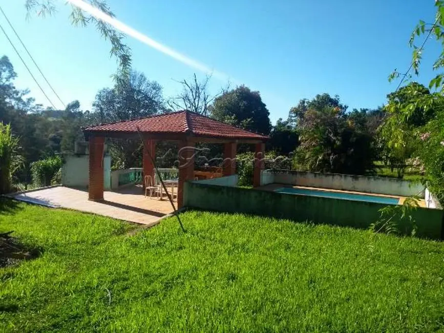Foto 2 de Fazenda / Haras com 5 quartos à venda, 64000m2 em Guarei - SP
