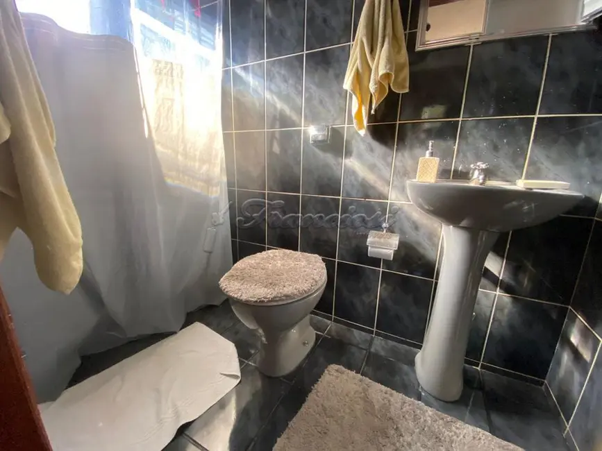 Foto 6 de Casa com 2 quartos à venda, 120m2 em Vila Alves, Itapetininga - SP